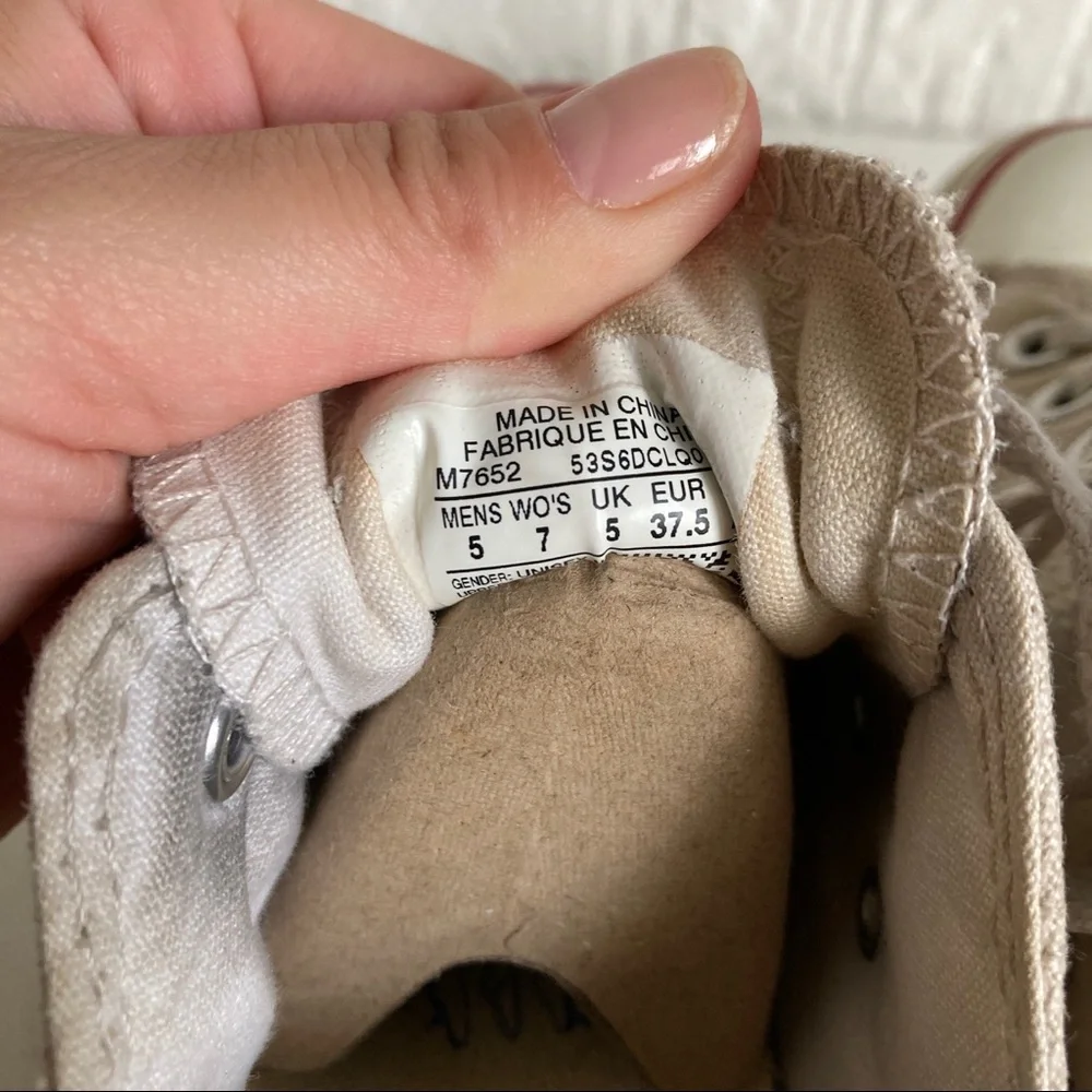 Converse White All Star Low Top Sneakers Size 7